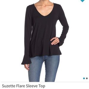 🎉🎉JUST REDUCED🎉🎉Tart top